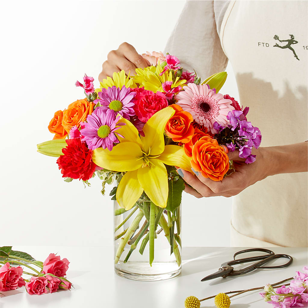 Cue the Confetti - A Florist Original – Guilles Flowers Santa Clara, San Jose CA