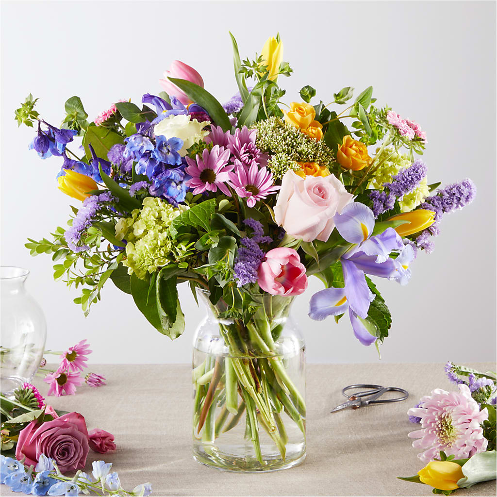 Pastel Tradition - A Florist Original – Guilles Flowers Santa Clara, San Jose CA