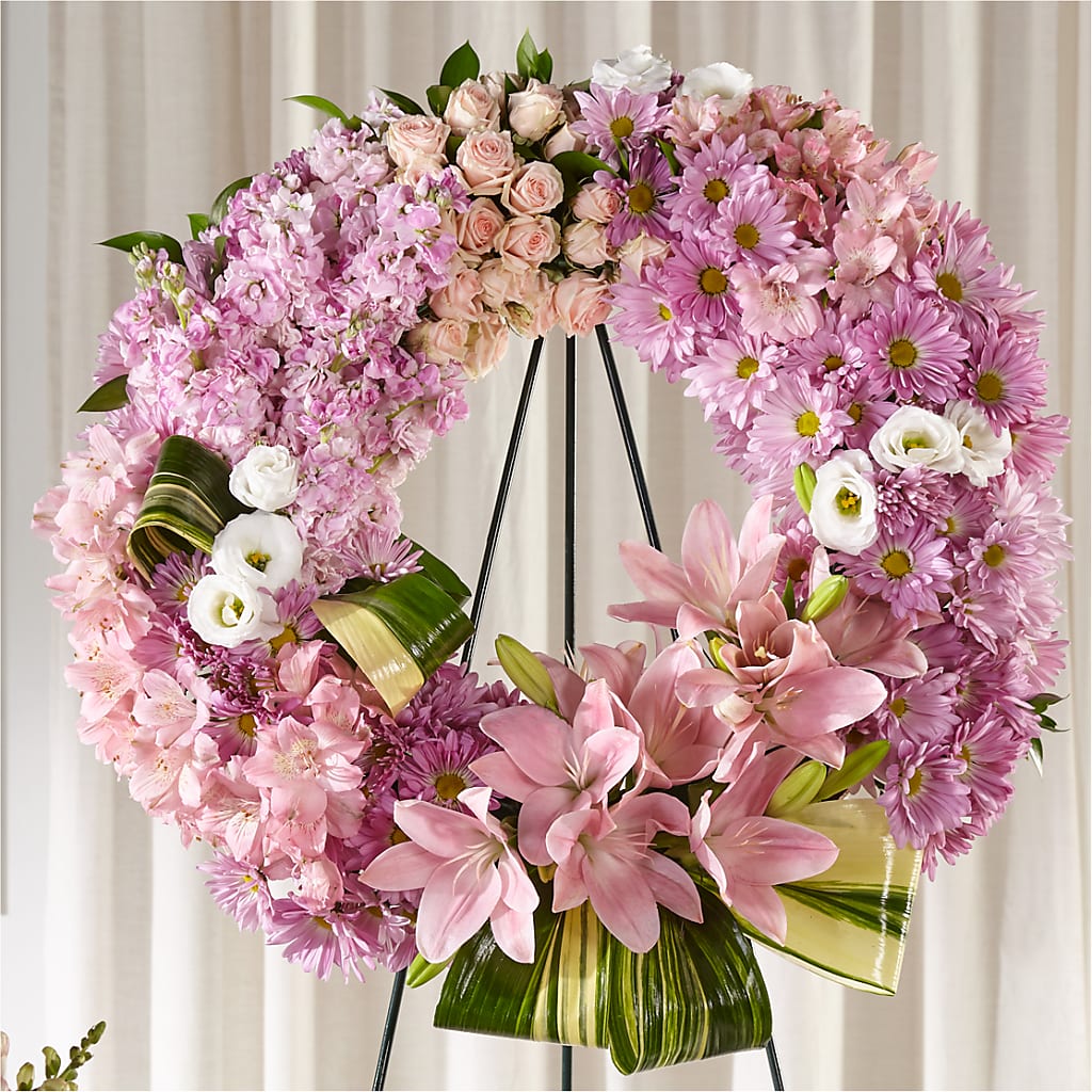 Gift of Warmth Wreath – Guilles Flowers Santa Clara, San Jose CA