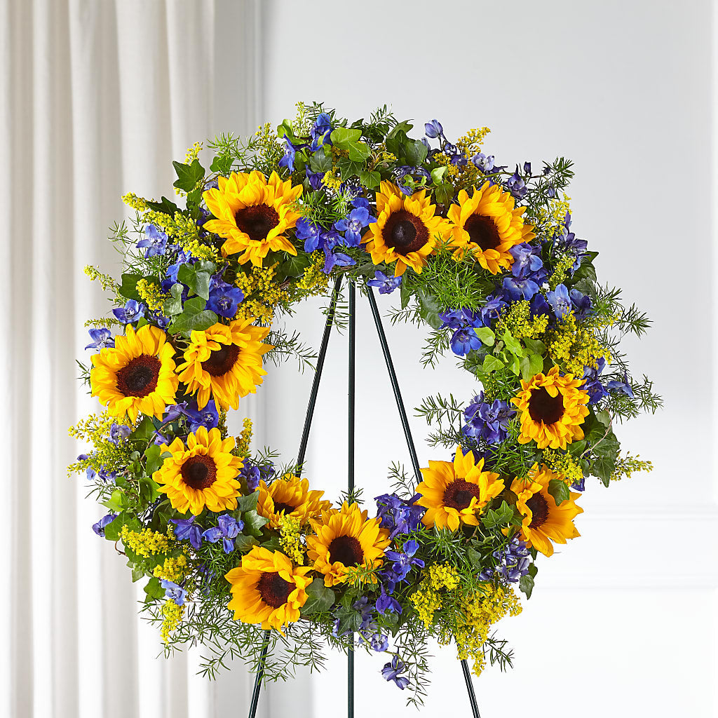 Bright Rays Wreath – Guilles Flowers Santa Clara, San Jose CA