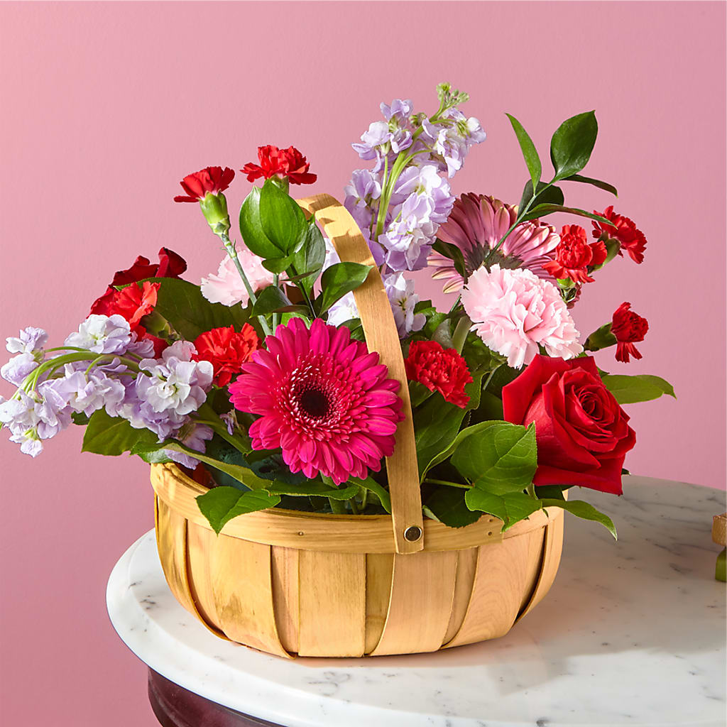 Pink Picnic Basket – Guilles Flowers Santa Clara, San Jose CA