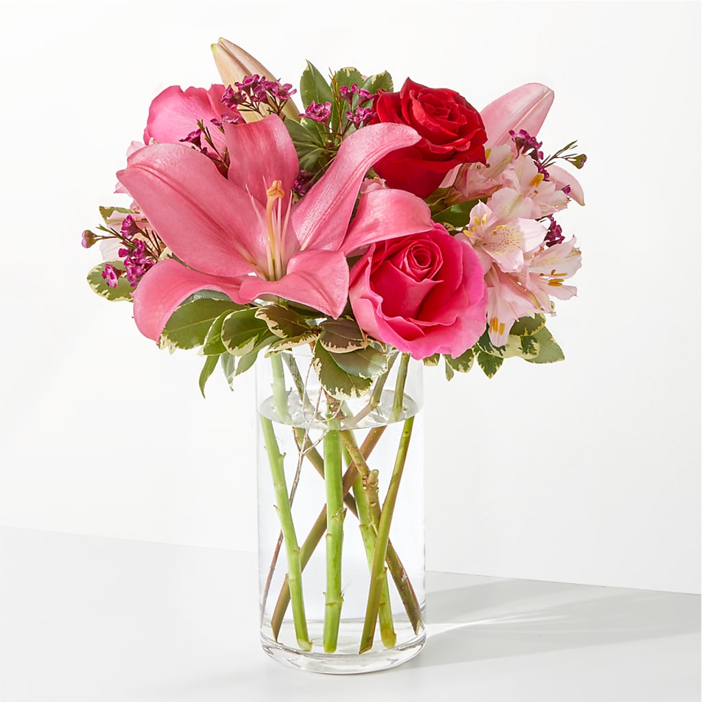 Lucky in Love Bouquet – Guilles Flowers Santa Clara, San Jose CA