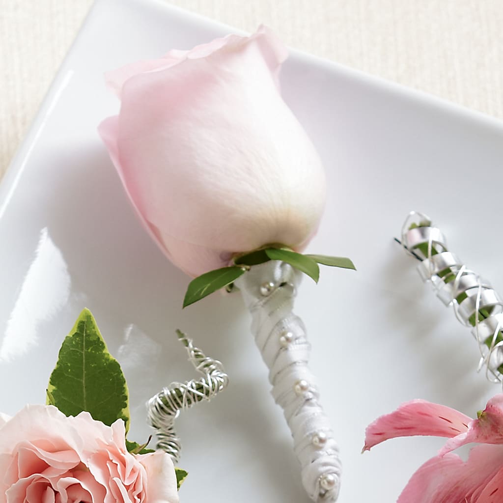 Pink Rose Boutonniere – Guilles Flowers Santa Clara, San Jose CA