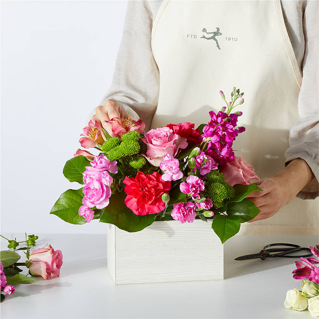 Sweetberry Box – A Florist Original –  Guilles Flowers Santa Clara, San Jose CA
