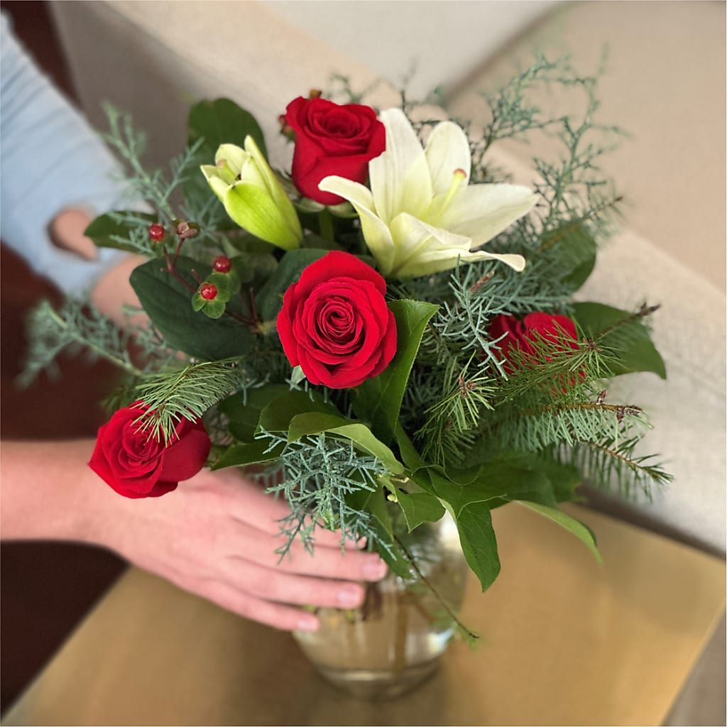 Glittering Lights Bouquet –  Guilles Flowers Santa Clara, San Jose CA