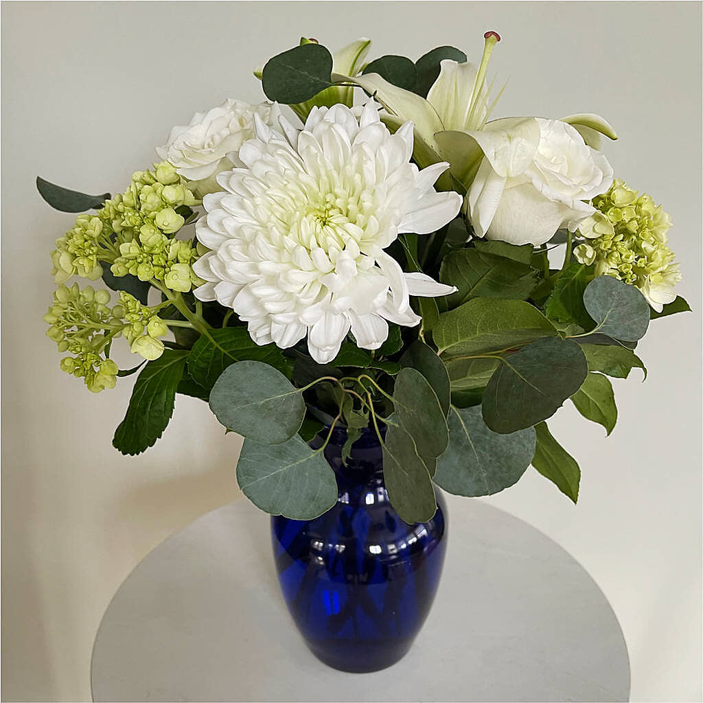 Snowy Dreams Bouquet –  Guilles Flowers Santa Clara, San Jose CA