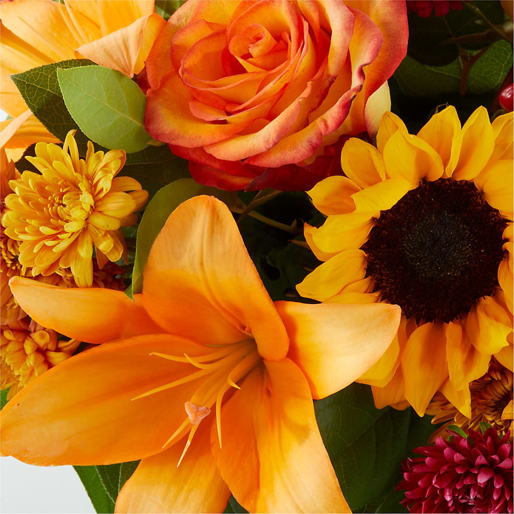Grateful Centerpiece –  Guilles Flowers Santa Clara, San Jose CA