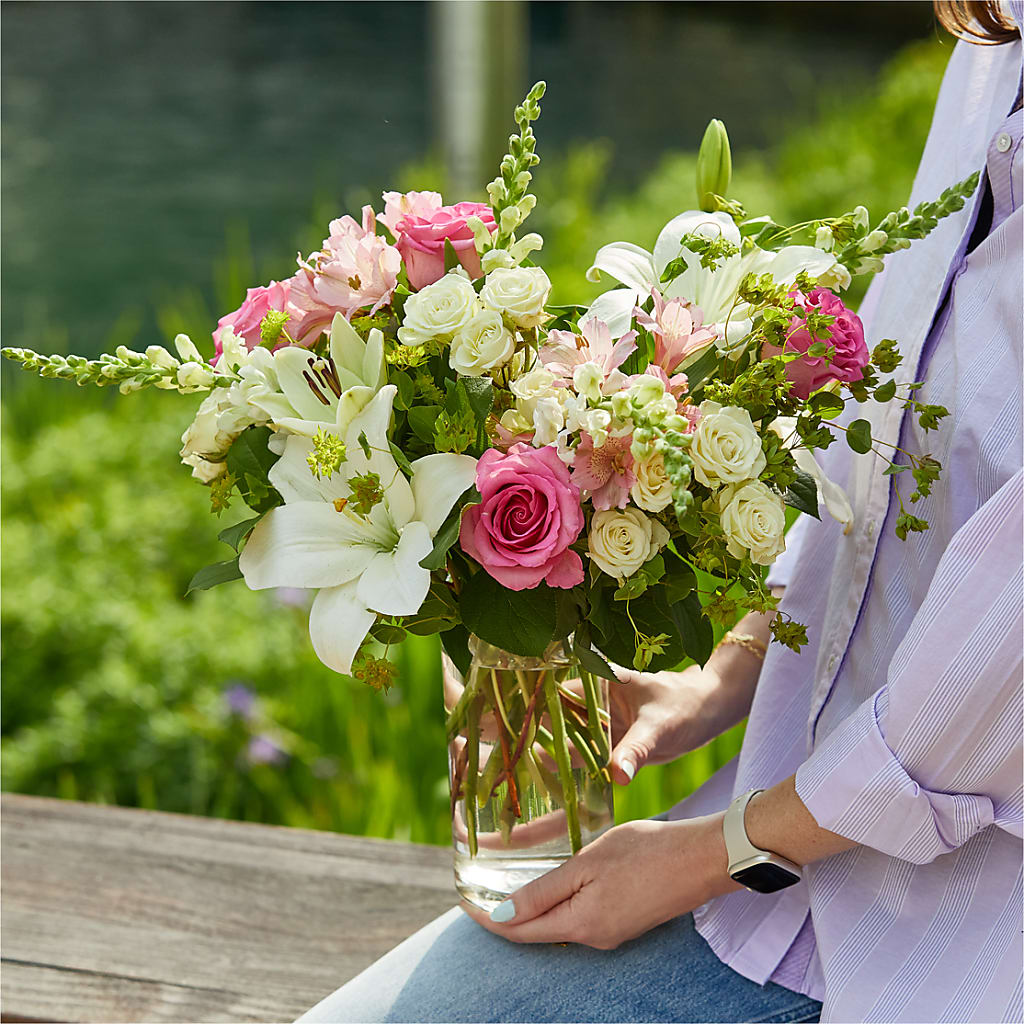 Fondly Bouquet –  Guilles Flowers Santa Clara, San Jose CA