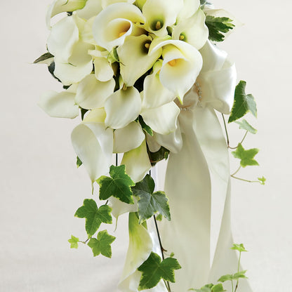 White Chapel Bouquet –  Guilles Flowers Santa Clara, San Jose CA